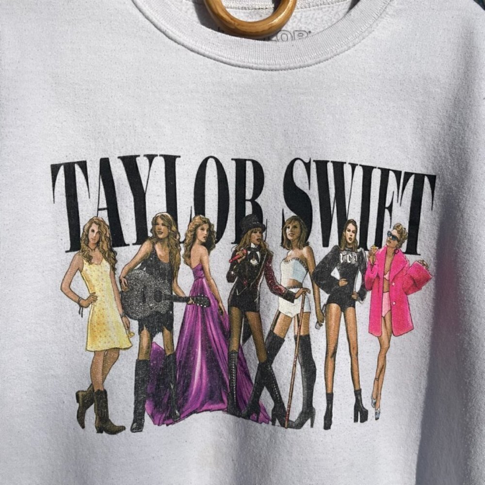 Taylor Swift Limited Edition White Eras Crewneck Women's Medium - Picture 3 of 7